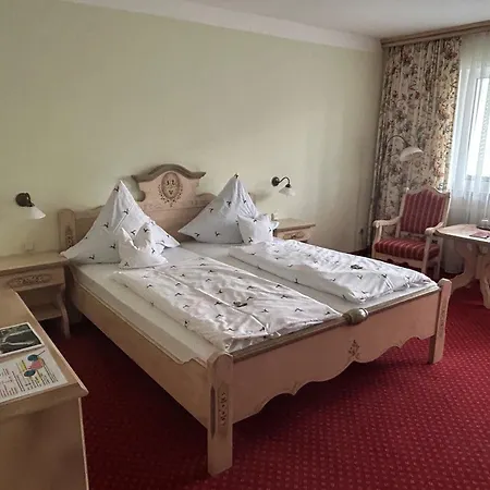 Otel Garni Hubertushof Bad Füssing